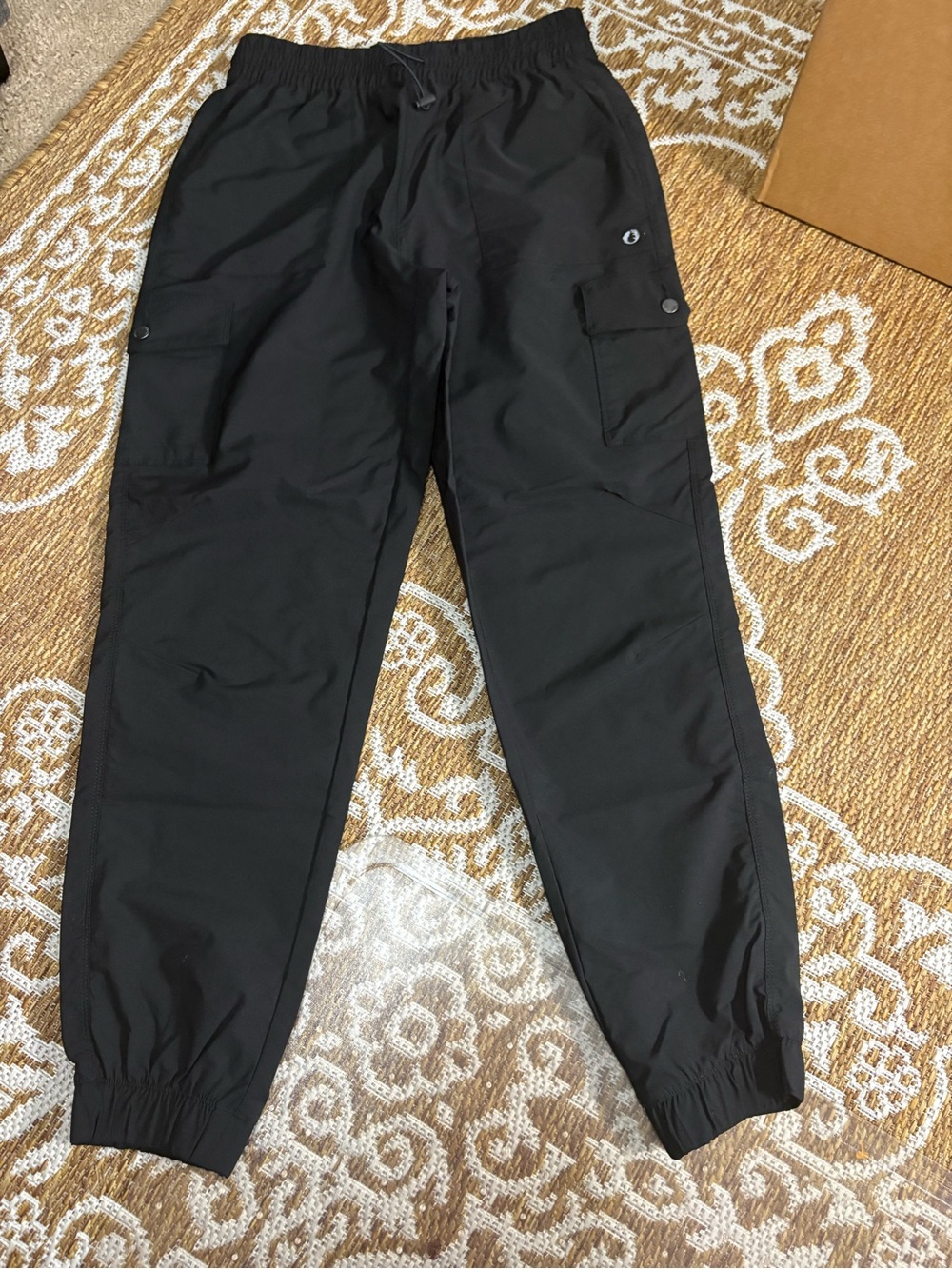 The American Outdoorsman Pants Womens MED Black Cargo Joggers Hiking Outdoors